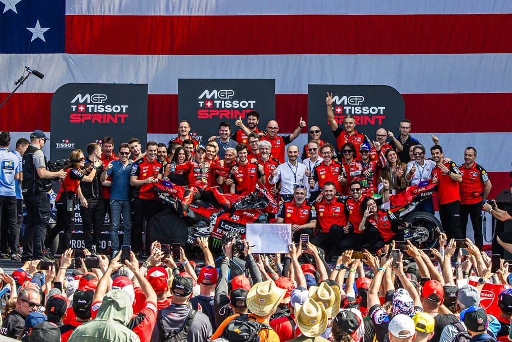 images-mgl-6zQ5eXlY-s1000-marc-marquez-ducati-team-franc