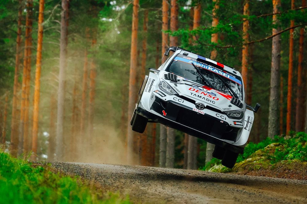 images-mgl-0ZR9BAo0-s1000-sebastien-ogier-vincent-landai