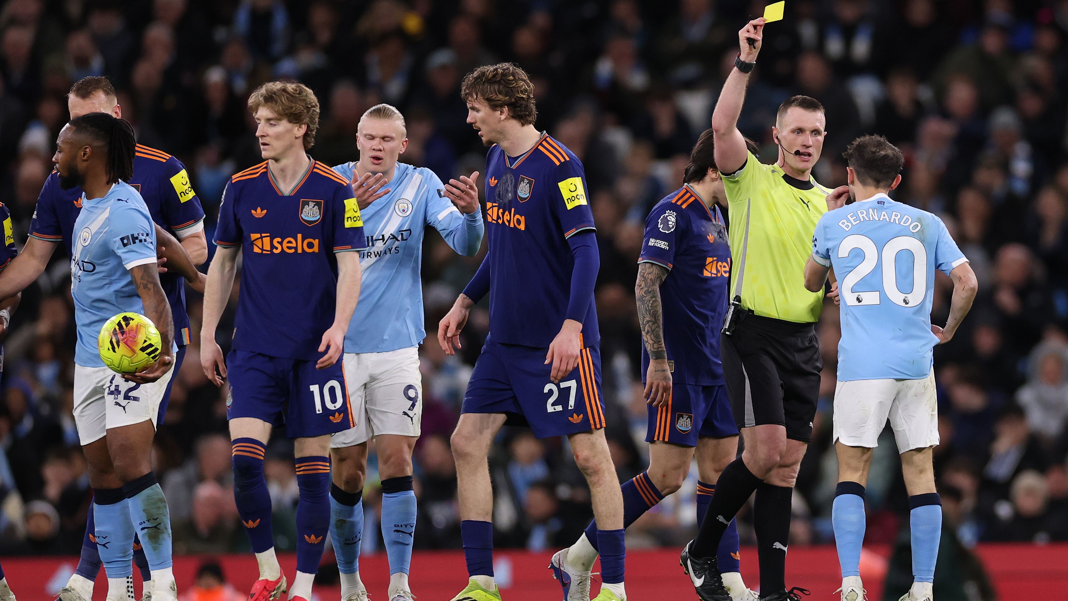 images-v3-getty-2262937503-crop-MM5DGNBWGM5DCOJUHA5G433XMU5DAORRG42A====-GettyImages-2262937503