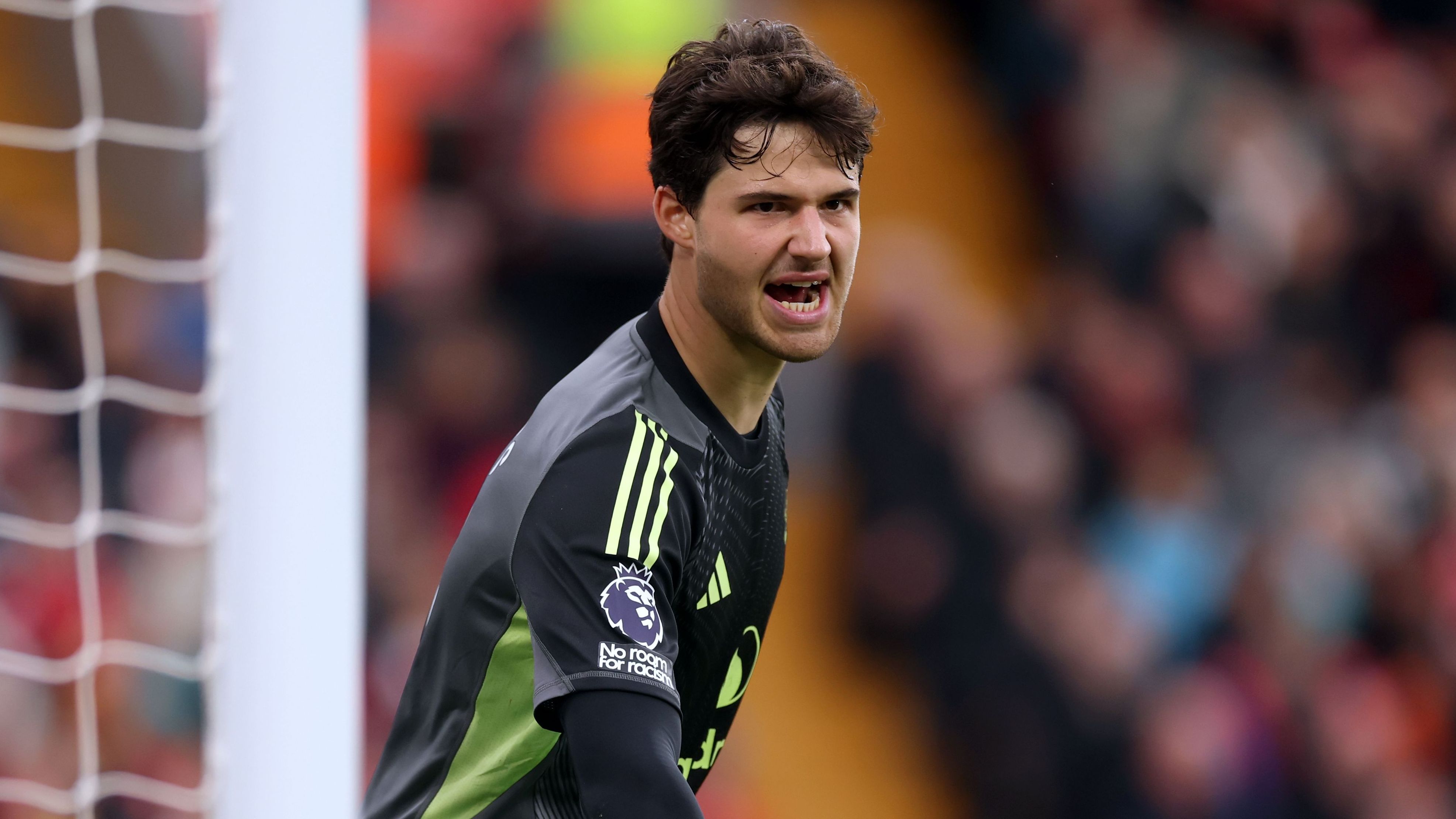 images-v3-getty-2242022666-crop-MM5DGOJUGU5DEMRRHE5G433XMU5DIMJQHIZTO===-GettyImages-2242022666