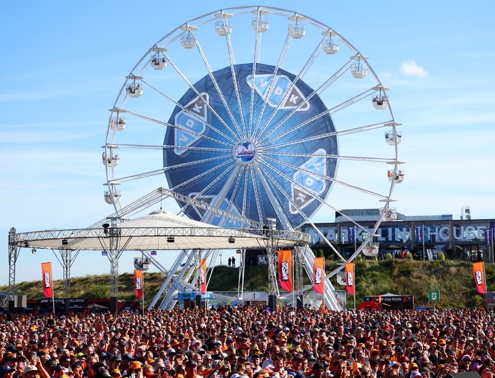 images-mgl-0oOyrrb0-s1000-fans