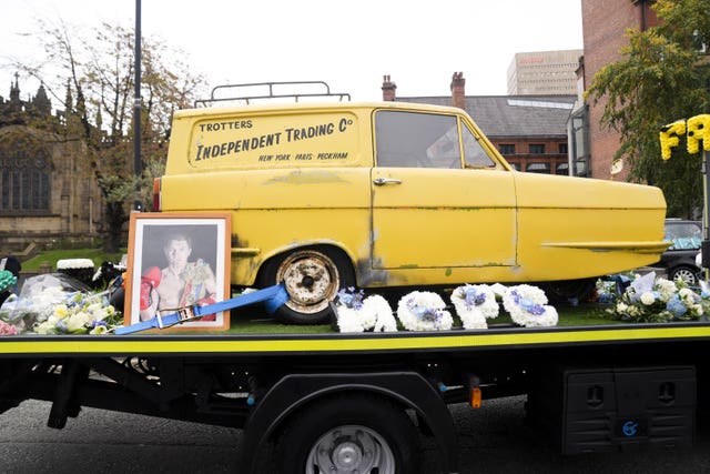 v2-image-production-45bde28d6fd15a2d40c741c8fa9c734cY29udGVudHNlYXJjaGFwaSwxNzYwMTg4NjYy-2.81952593