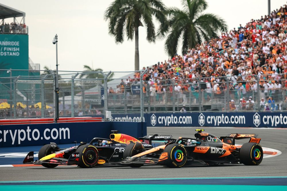 images-mgl-254Mw1E0-s1000-max-verstappen-red-bull-racing