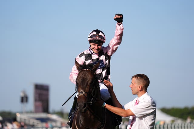 v2-image-production-b5e9351073c19eb3eab3964e071b5529Y29udGVudHNlYXJjaGFwaSwxNzUzOTU3MDU3-2.80706526