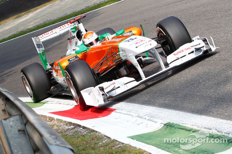 static-img-mgl-1200000-1250000-1250000-1250100-1250159-s1000-f1-italian-gp-2011-adrian-sutil