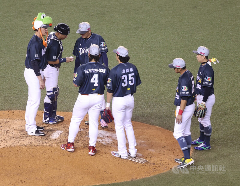 www-WebPhotos-800-20250719-2000x1553_wmky_399764685066_0