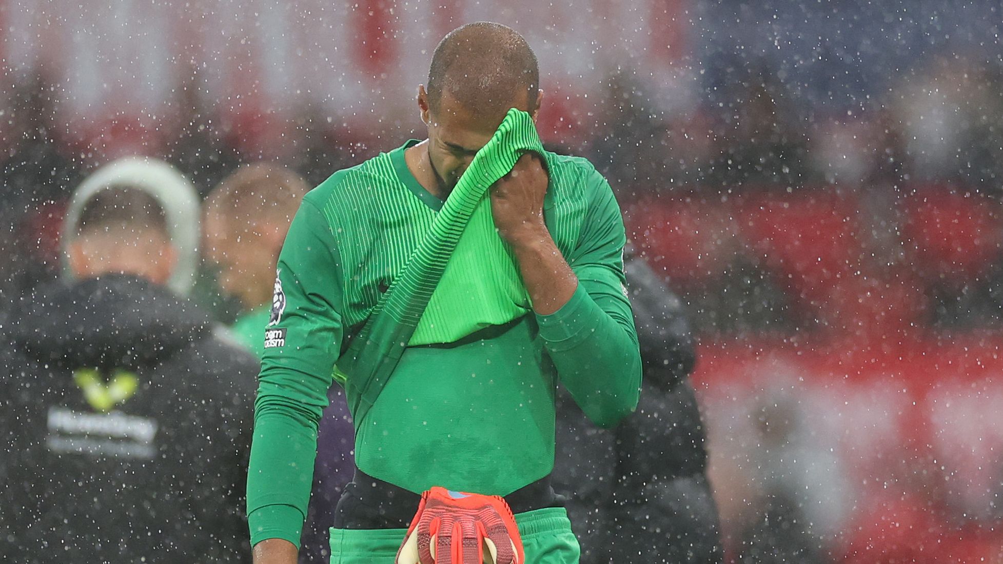 images-v3-getty-2236437035-crop-MM5DCOJVGU5DCMJQGA5G433XMU5DCMJZGU5DCOBX-GettyImages-2236437035