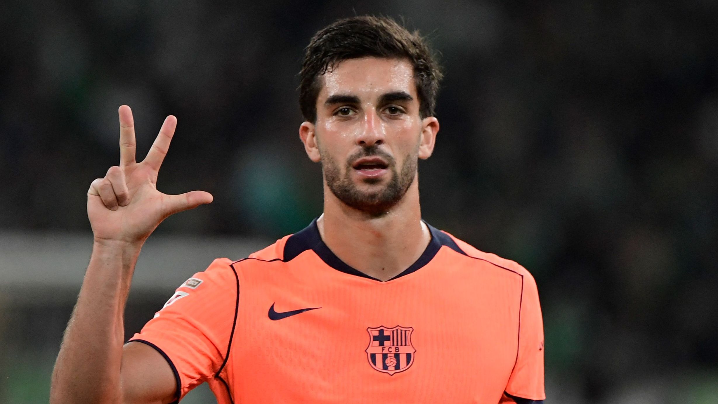 images-v3-getty-2249681740-crop-MM5DENBVHA5DCMZYGM5G433XMU5DCMRUHE5DSNZS-GettyImages-2249681740