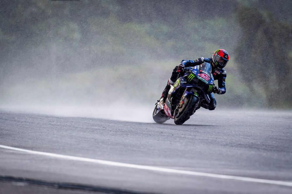 images-mgl-2y3eemy6-s1000-alex-rins-yamaha-factory-racin