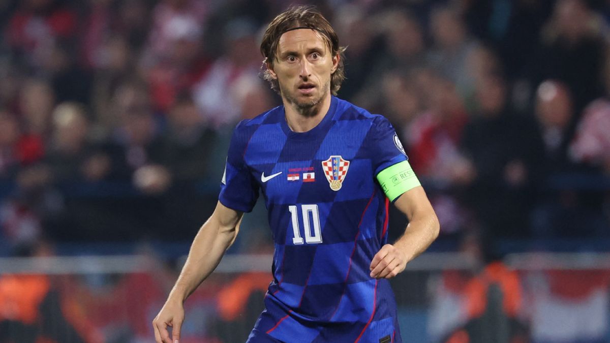 images-v3-blt6546af45deda96e8-GettyImages-2240288198%20(2)%20(1)