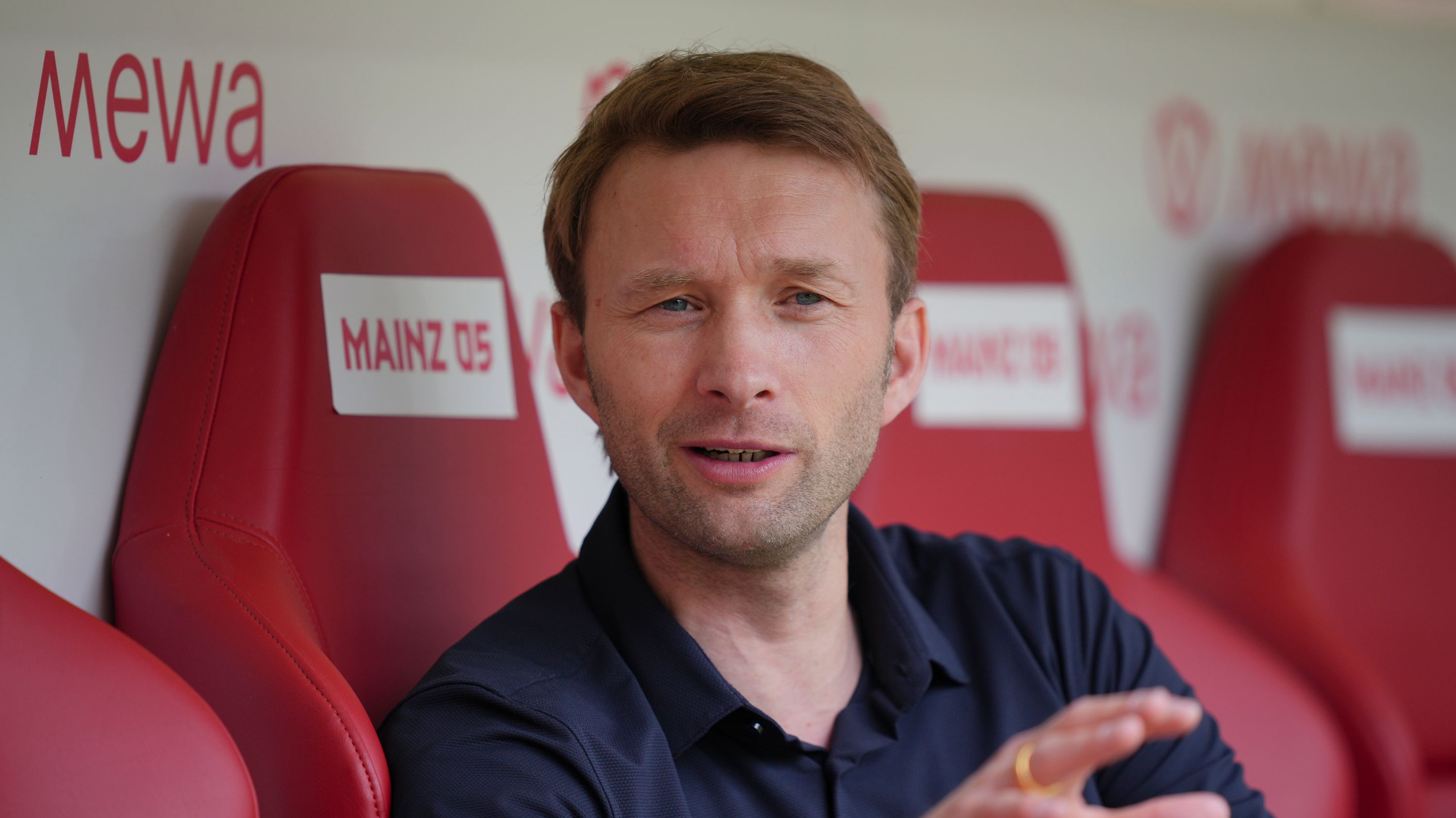 images-v3-getty-2215619770-crop-MM5DGMBQGA5DCNRYG45G433XMU5DAORQ-GettyImages-2215619770