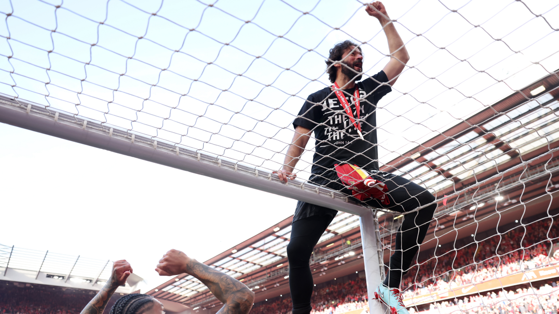 images-v3-bltfd22e122f93f0ee4-GOAL%20-%20Blank%20WEB%20-%20Facebook%20-%202025-05-26T083240.769