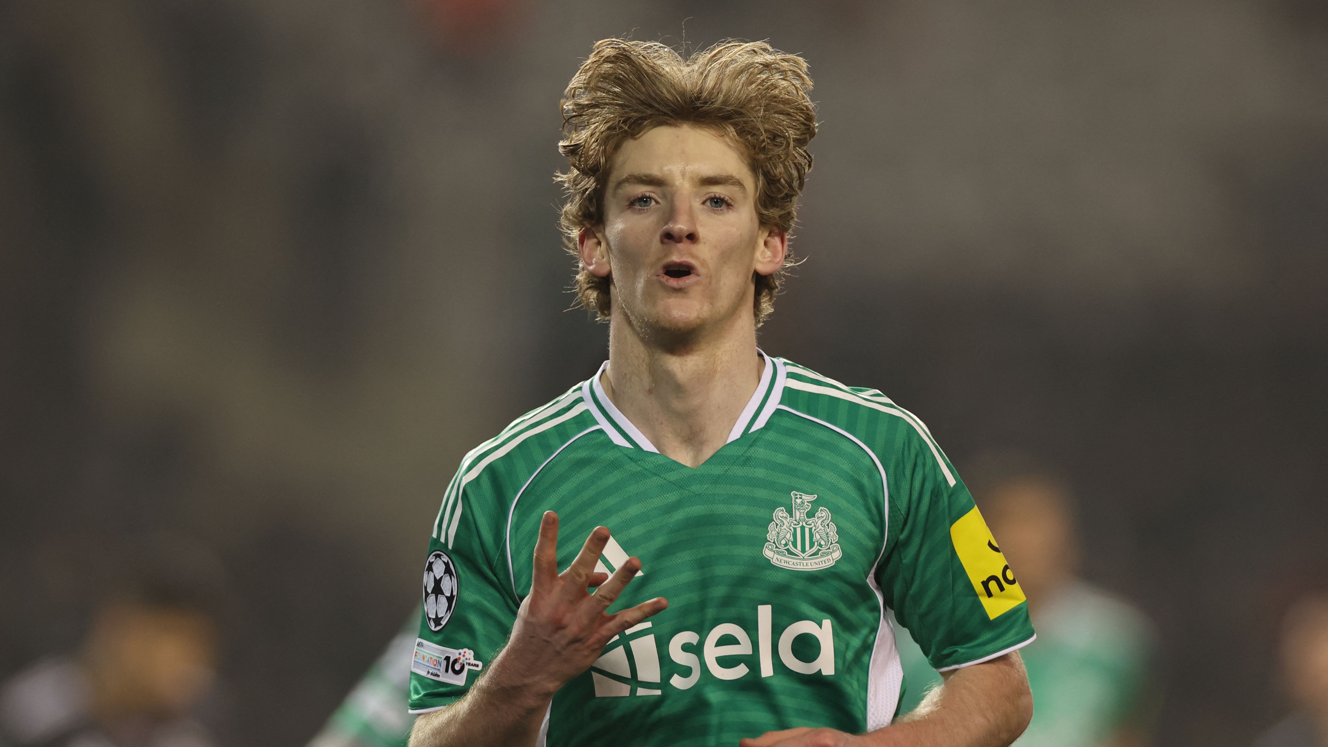 images-v3-getty-2261810592-crop-MM5DINJZGY5DENJYGU5G433XMU5DAORQ-GettyImages-2261810592