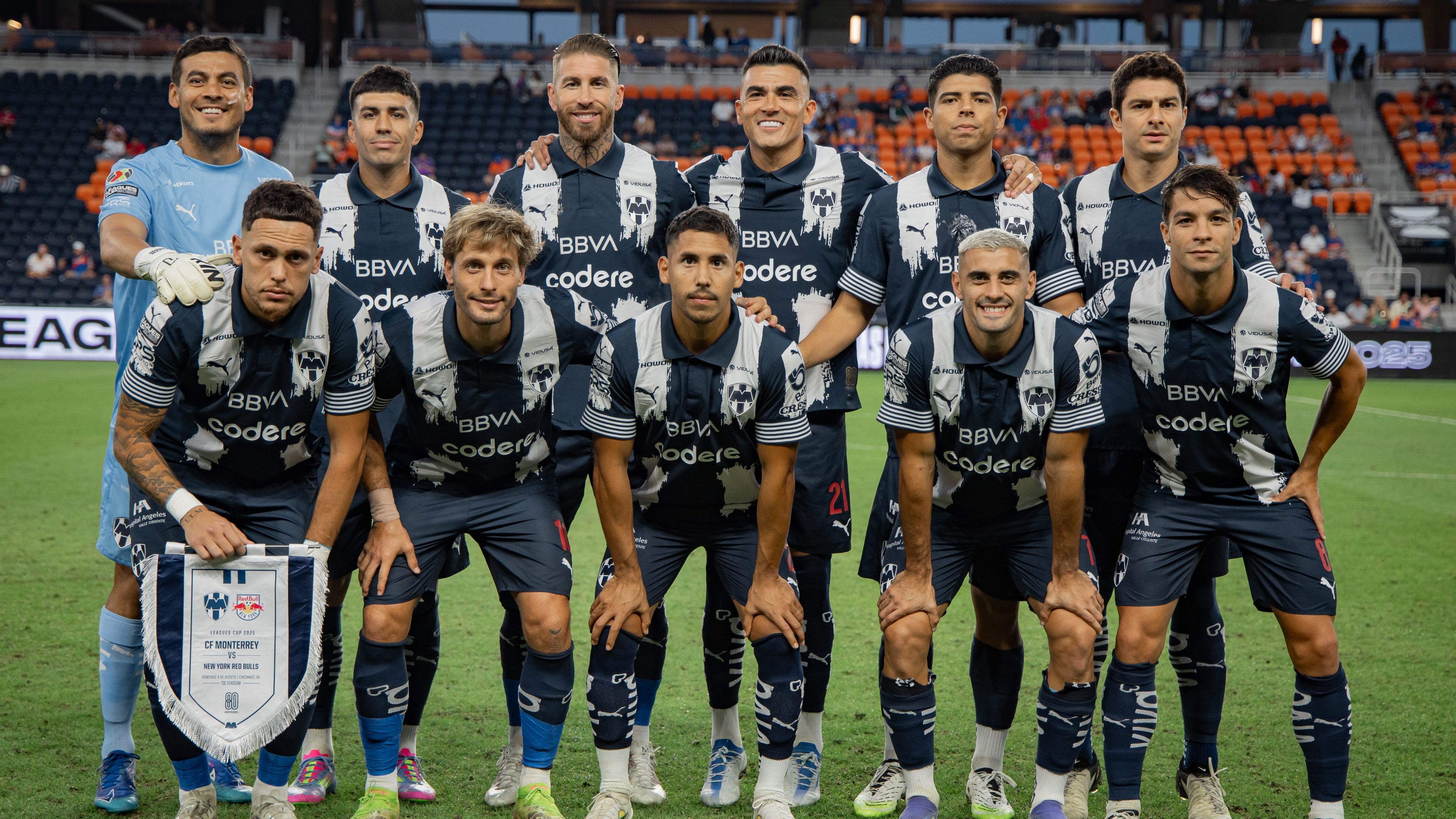 images-v3-blt046e6c21b6e74b8b-crop-MM5DIMBZGY5DEMZQGQ5G433XMU5DAORSGE2A====-RAYADOS