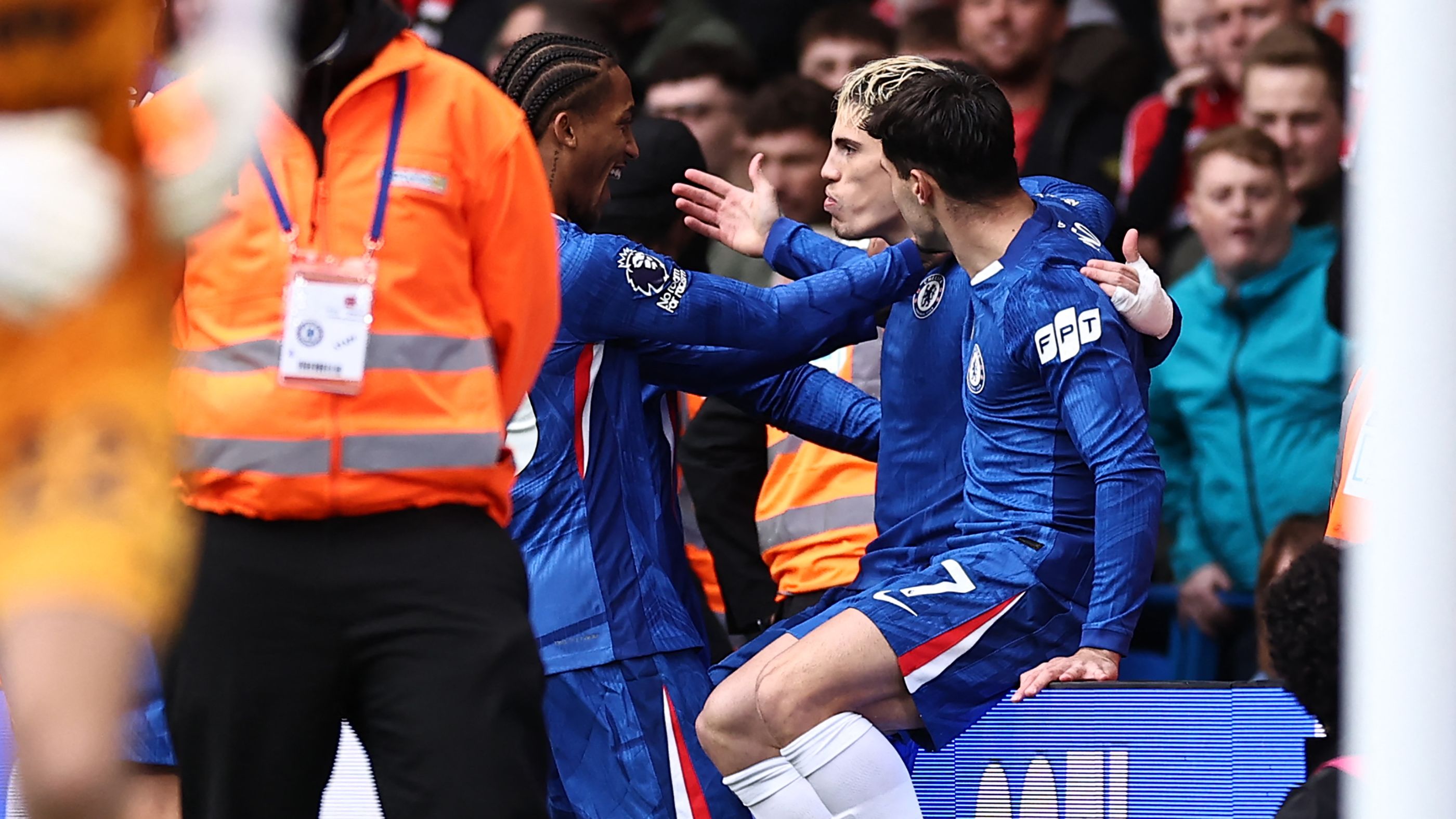 images-v3-getty-2242856051-crop-MM5DEOBQGA5DCNJXGU5G433XMU5DGNJWHI2DC===-GettyImages-2242856051