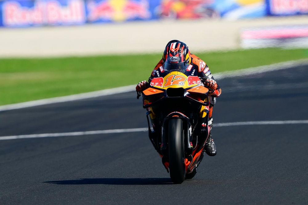 images-mgl-6gplvNj0-s1000-maverick-vinales-red-bull-ktm-