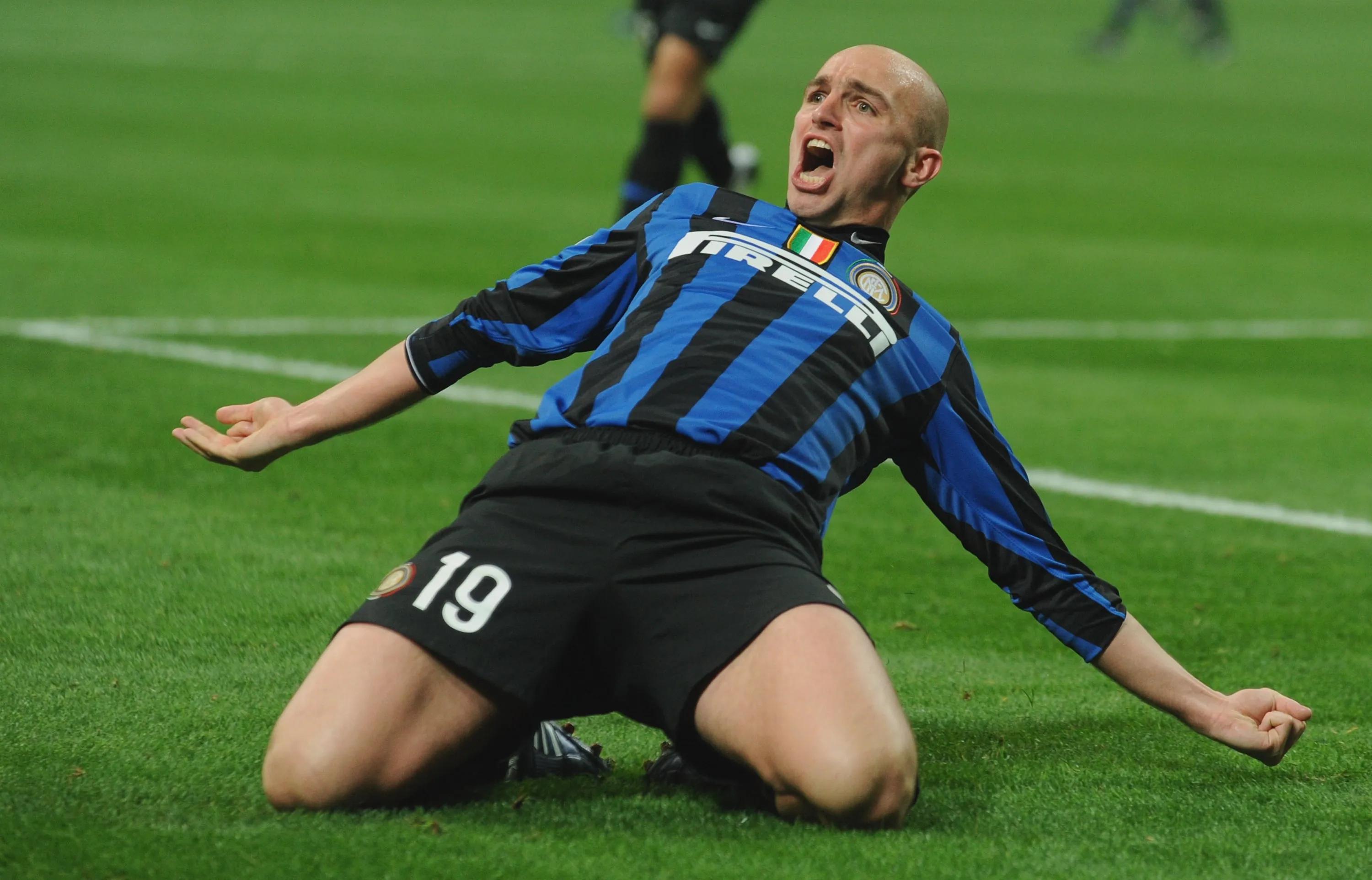 transform-9e9ff3b8-4553-493f-9e1d-518a32616abe-Esteban-Cambiasso