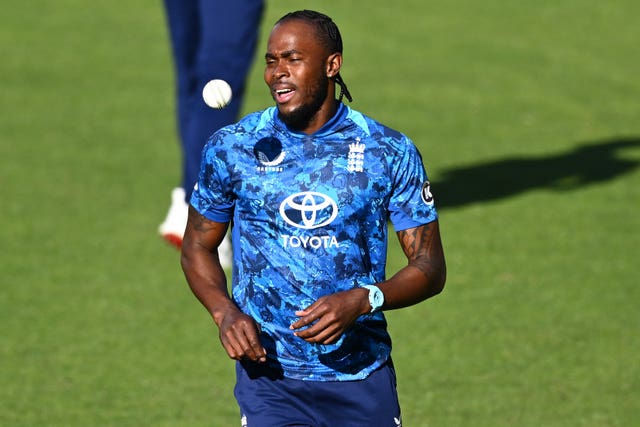 AP-2025-11-01-9196f24c058d4ac79eaf9f25b668a787