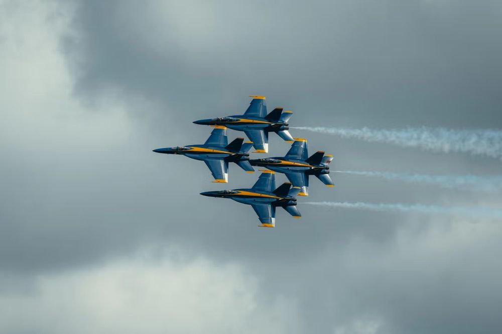 images-mgl-YP3vWvX2-s1000-blue-angels