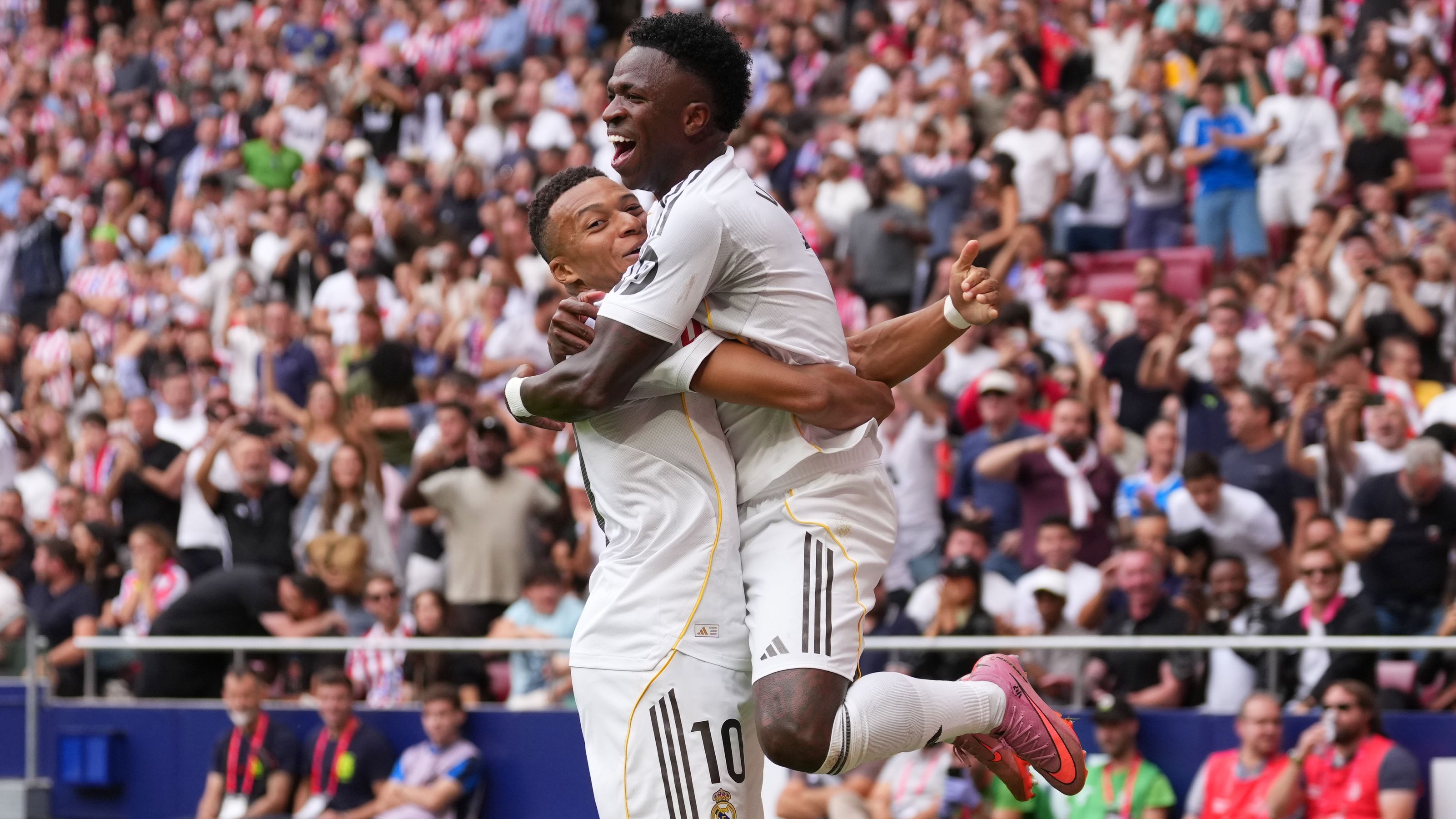 images-v3-getty-2237708620-crop-MM5DGMRQGQ5DCOBQGI5G433XMU5DIOBWHIYTOOI=-GettyImages-2237708620