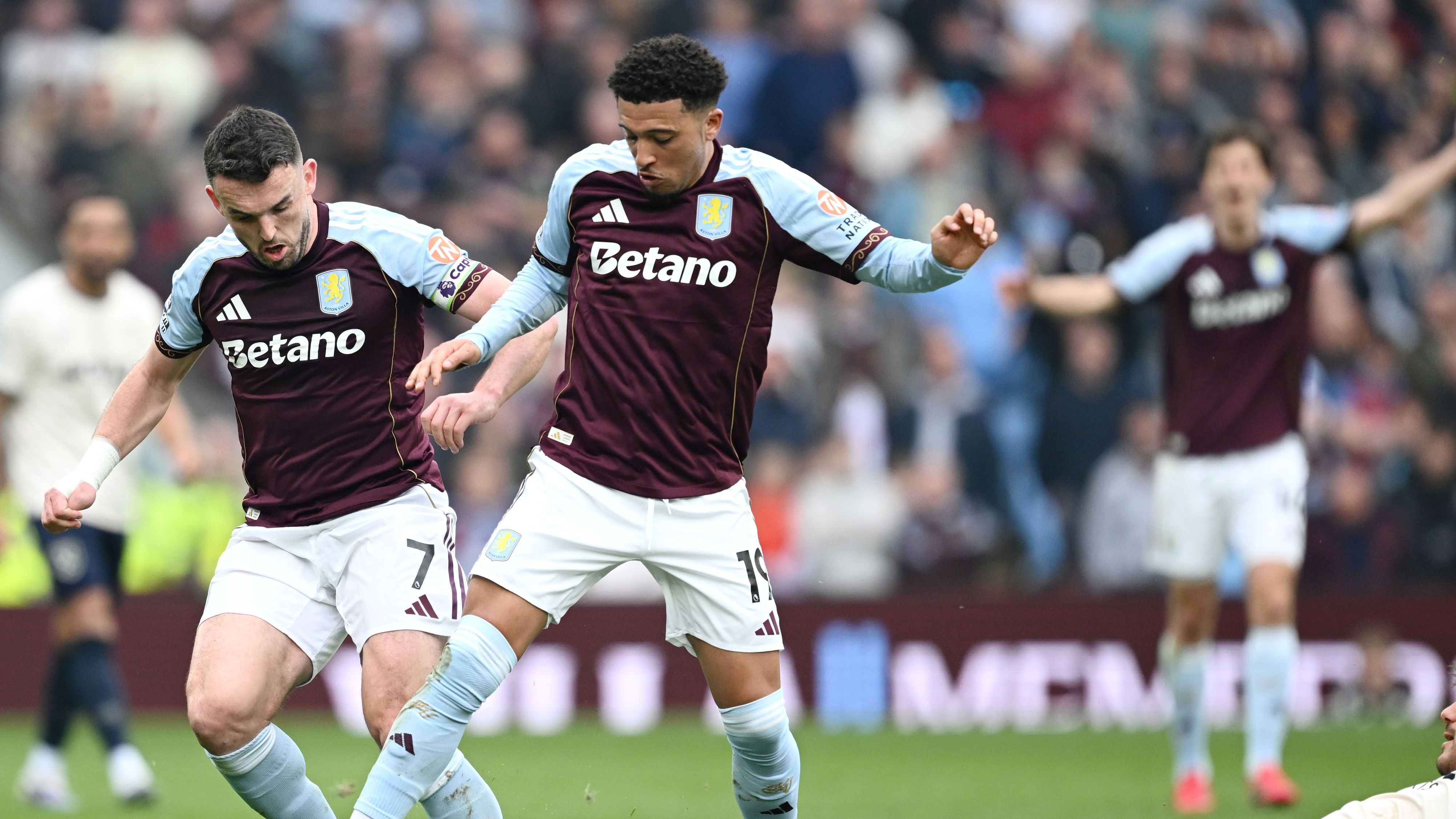 images-v3-getty-2267837527-crop-MM5DIMBQGQ5DEMRVGI5G433XMU5DKMBQHIZTCOA=-GettyImages-2267837527