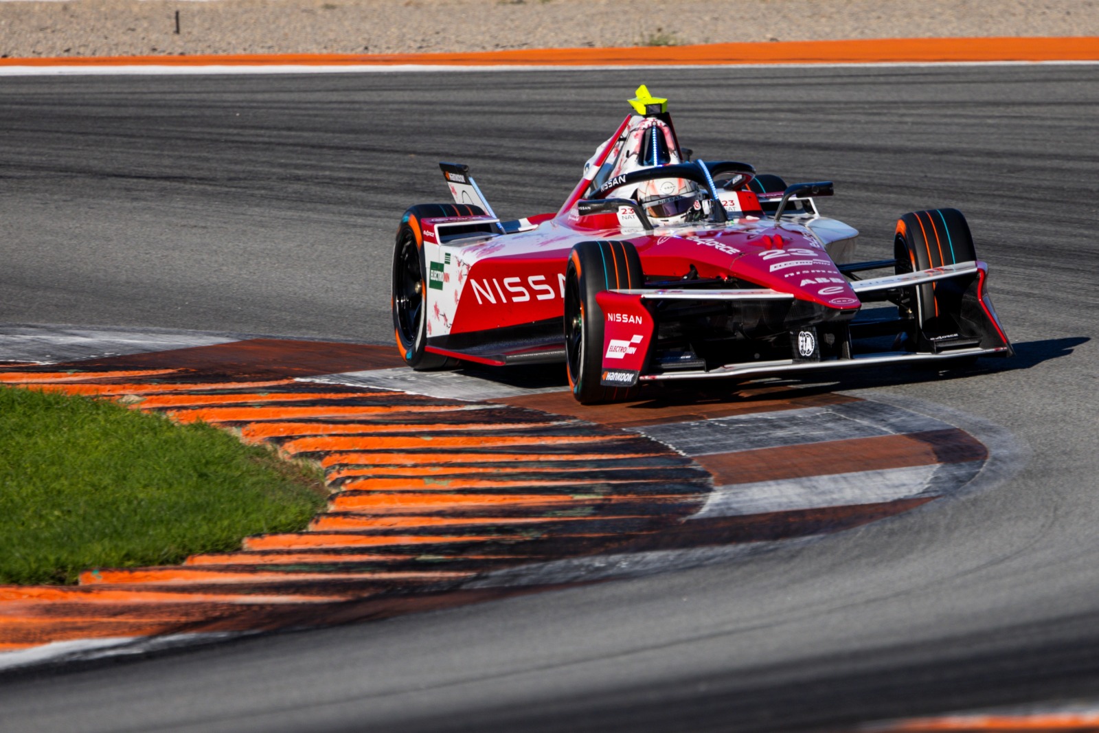 static-img-news-sam-bird