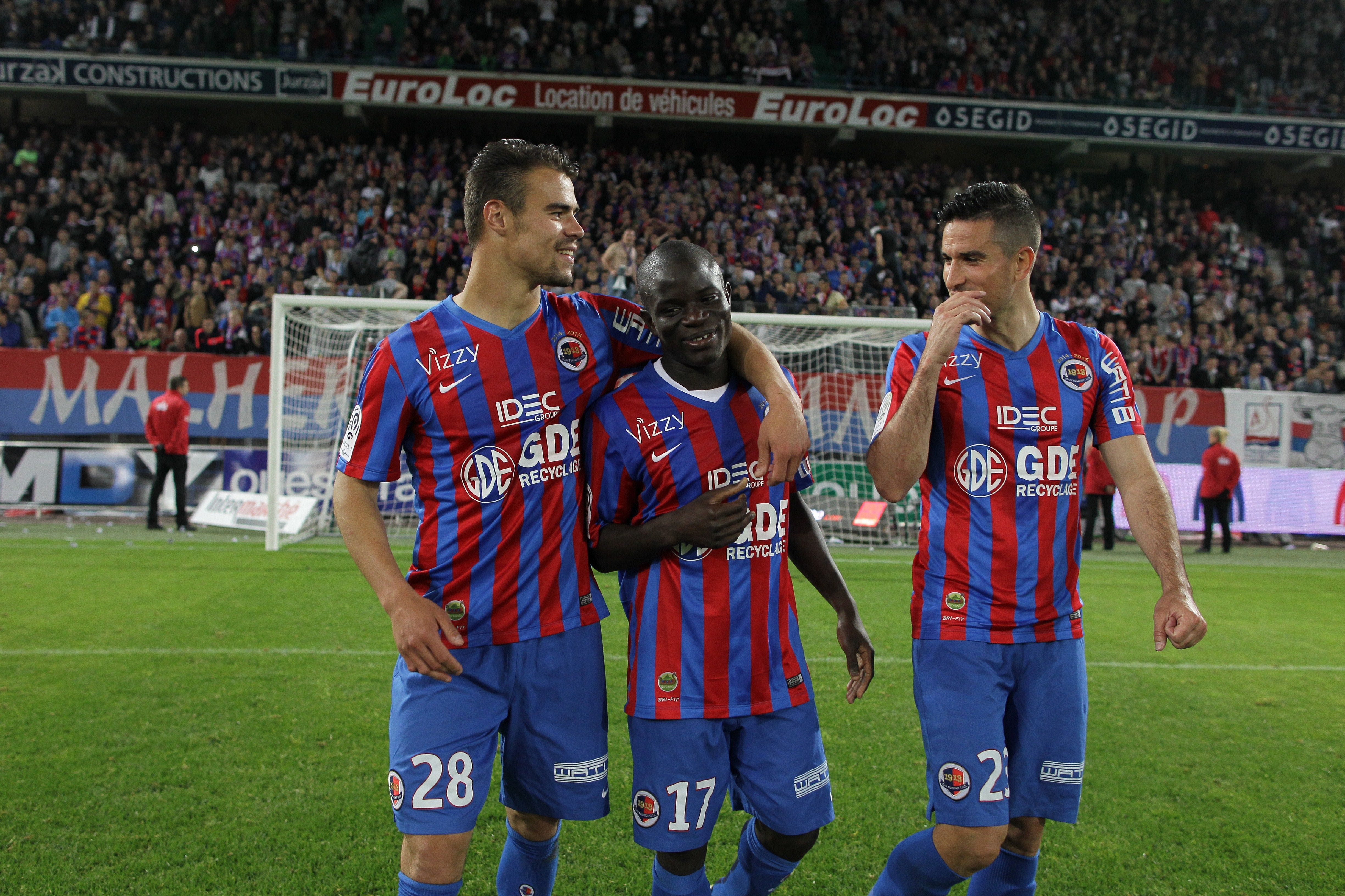 images-v3-blt2bee5c70e84bbaea-GettyImages-474535442