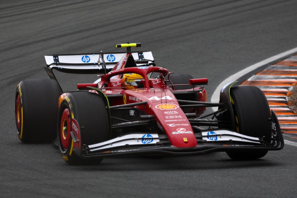 images-mgl-0RrQz8O0-s1000-lewis-hamilton-ferrari