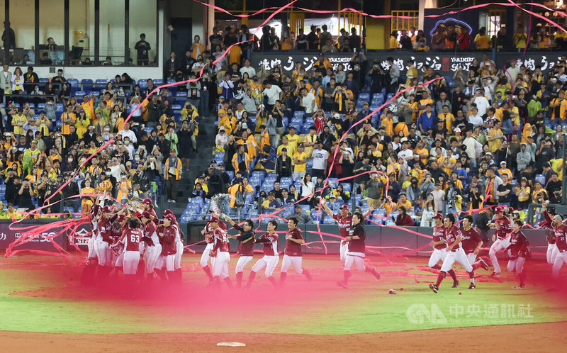 www-WebPhotos-800-20251102-1233x768_wmky_0_C20251102000161