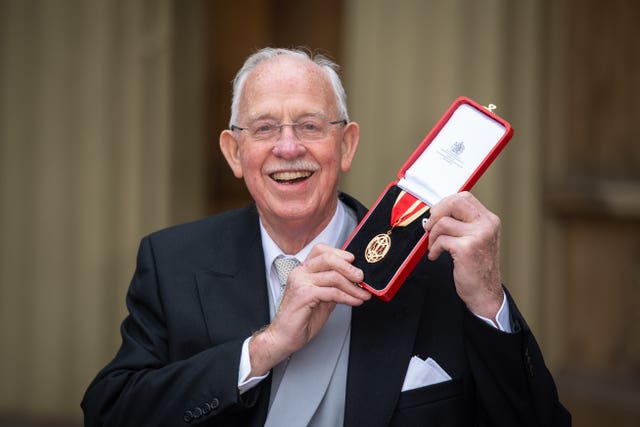 v2-image-production-8e3a74fc6733d57e43175d3f57c9b7c4Y29udGVudHNlYXJjaGFwaSwxNzY0NDEyMDky-2.48488159