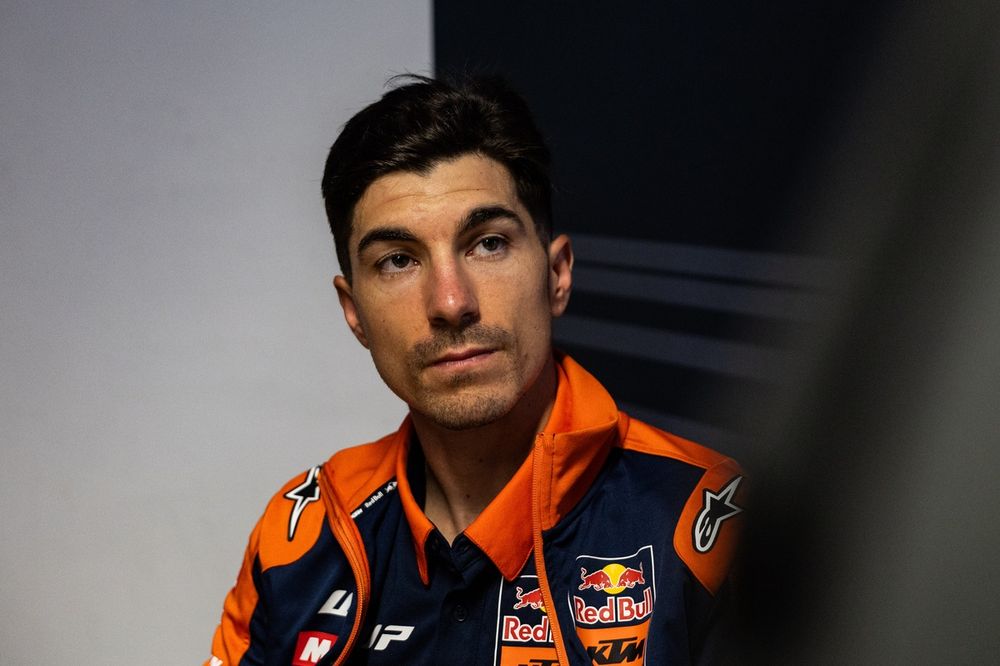 images-mgl-0RrQEXM0-s1000-maverick-vinales-red-bull-ktm-