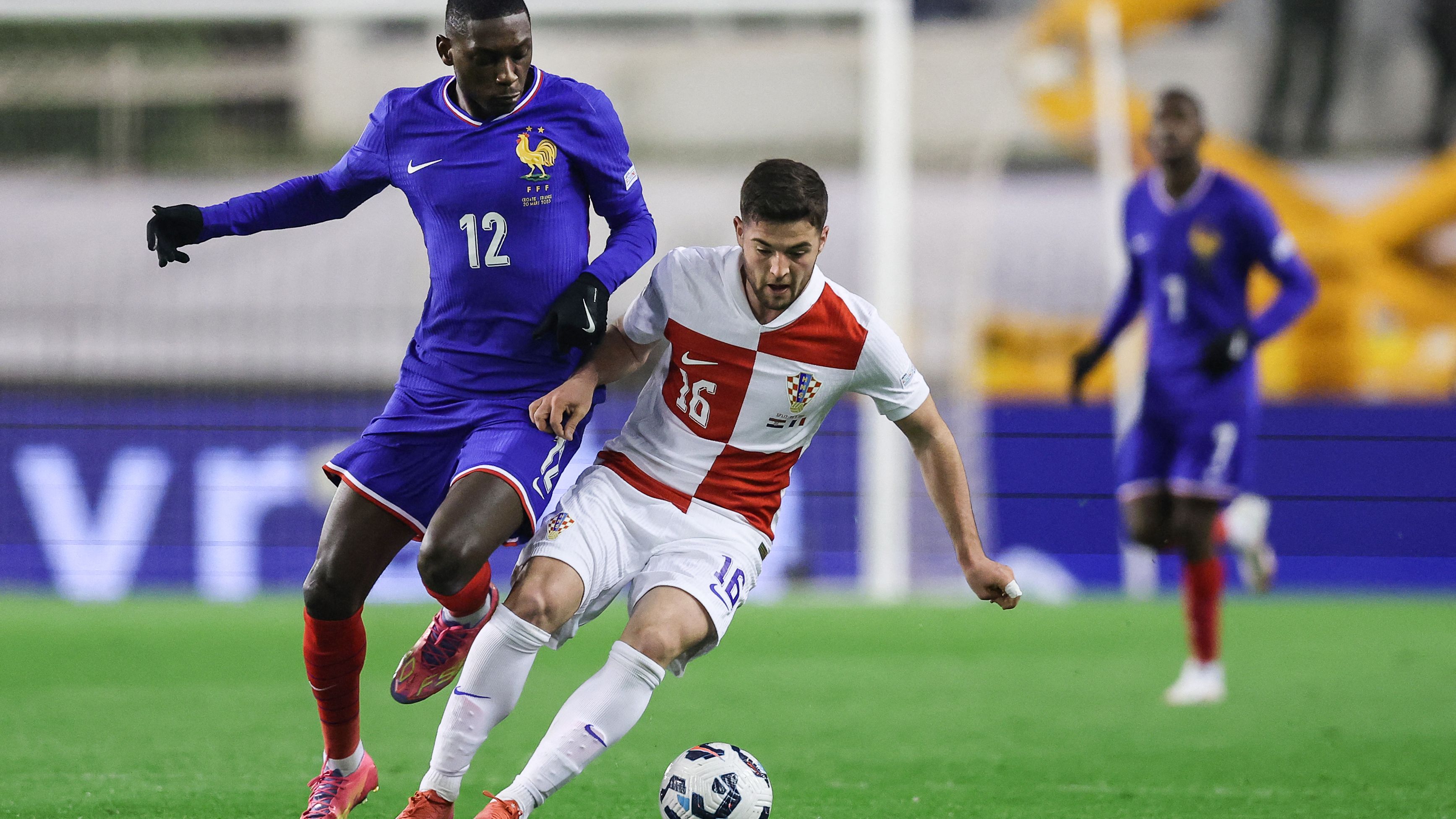 images-v3-getty-2205414872-crop-MM5DGNBXGA5DCOJVGI5G433XMU5DAORRHAYQ====-GettyImages-2205414872