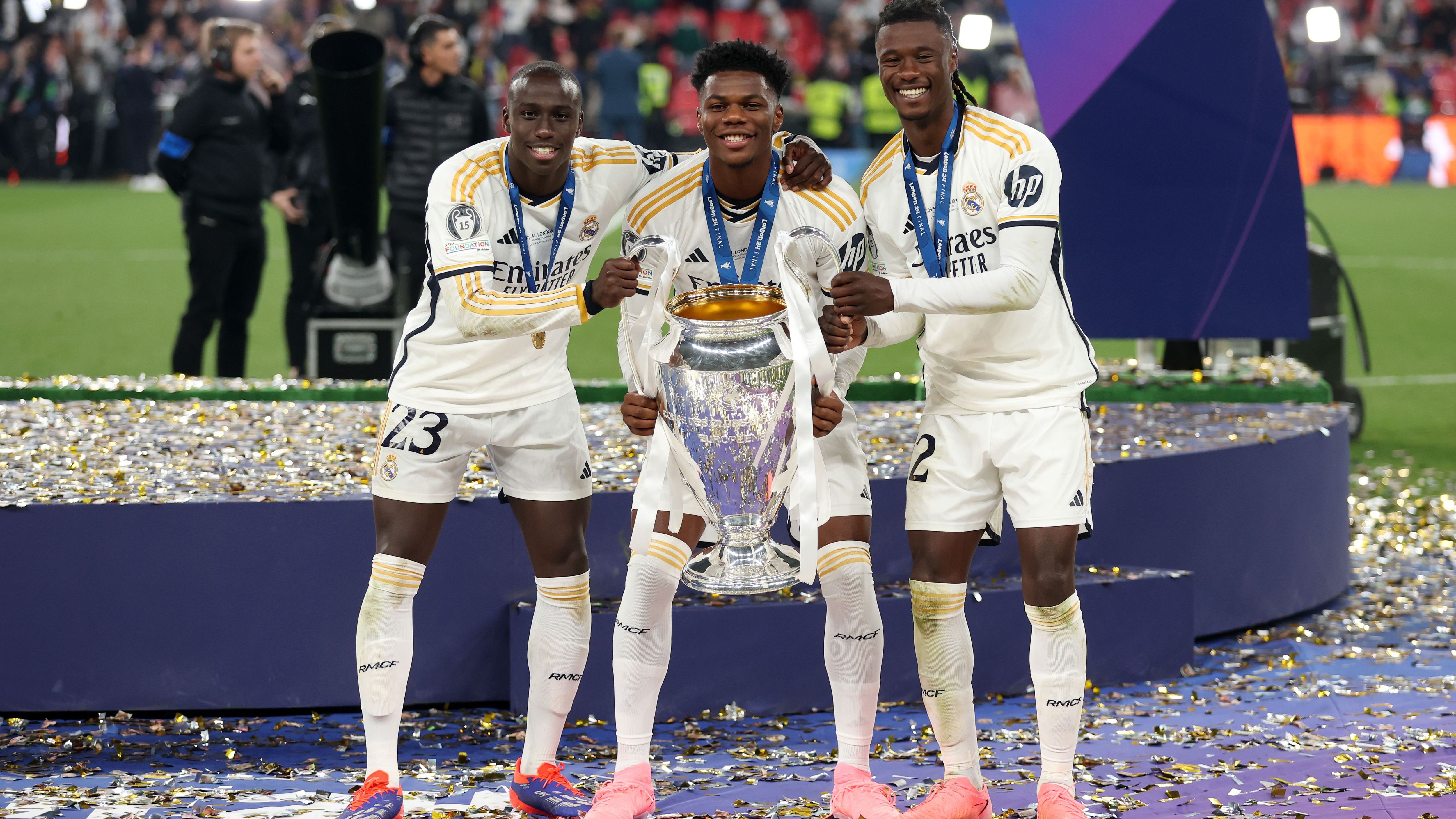 images-v3-getty-2155640116-crop-MM5DKMBQGQ5DEOBRGU5G433XMU5DAORSGYYQ====-GettyImages-2155640116