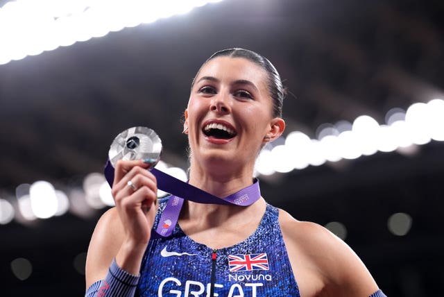 v2-image-production-576fdf601cade8441ffce25dc1c5df2fY29udGVudHNlYXJjaGFwaSwxNzU4Mzc2NzQ1-2.81672735