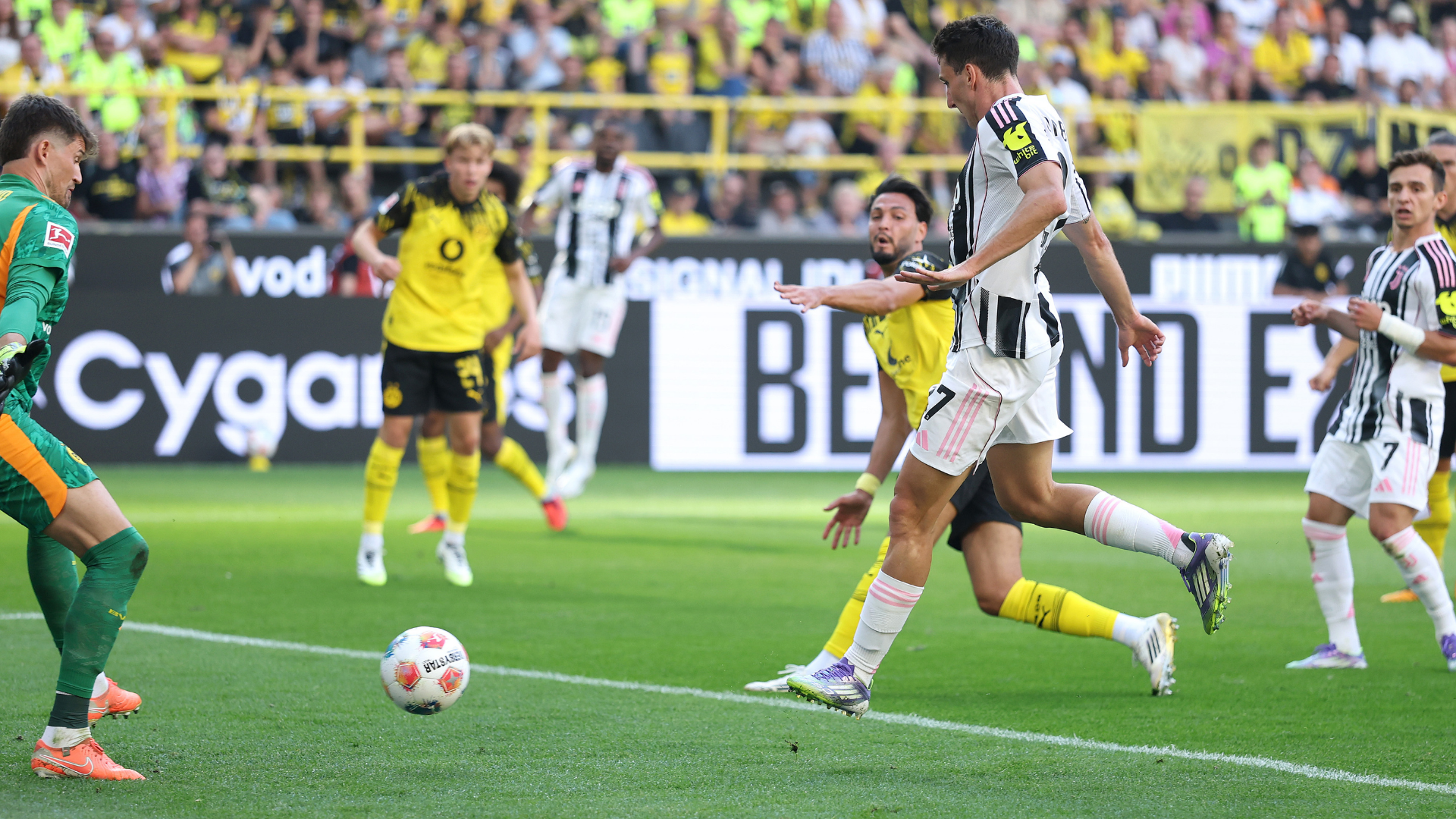 images-v3-blt67fa77aa4dee0d9a-crop-MM5DCOJSGA5DCMBYGA5G433XMU5DCMRQHIYA====-DESKTOP%20HI%202160x1080%20(6)