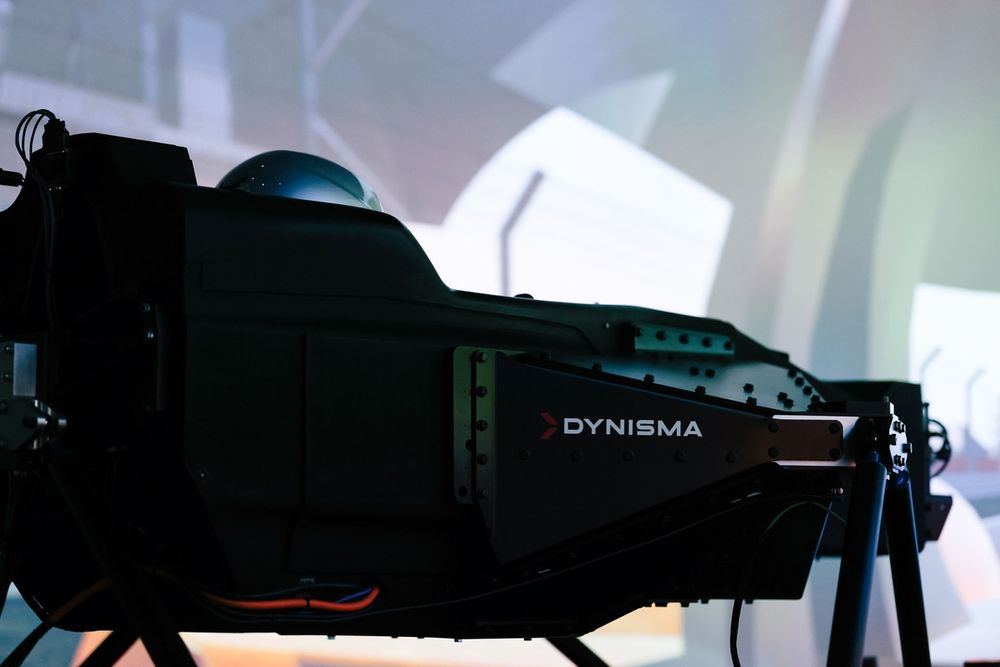 images-mgl-68yqoMG0-s1000-pipo-derani-genesis-magma-raci