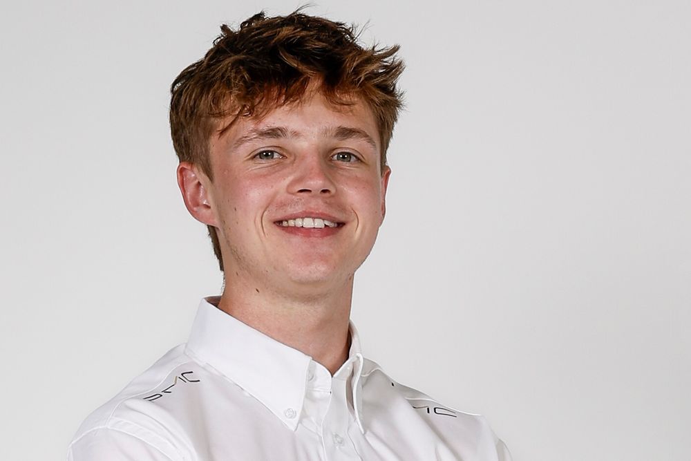 images-mgl-2wBNnpM0-s1000-taylor-barnard-ds-penske