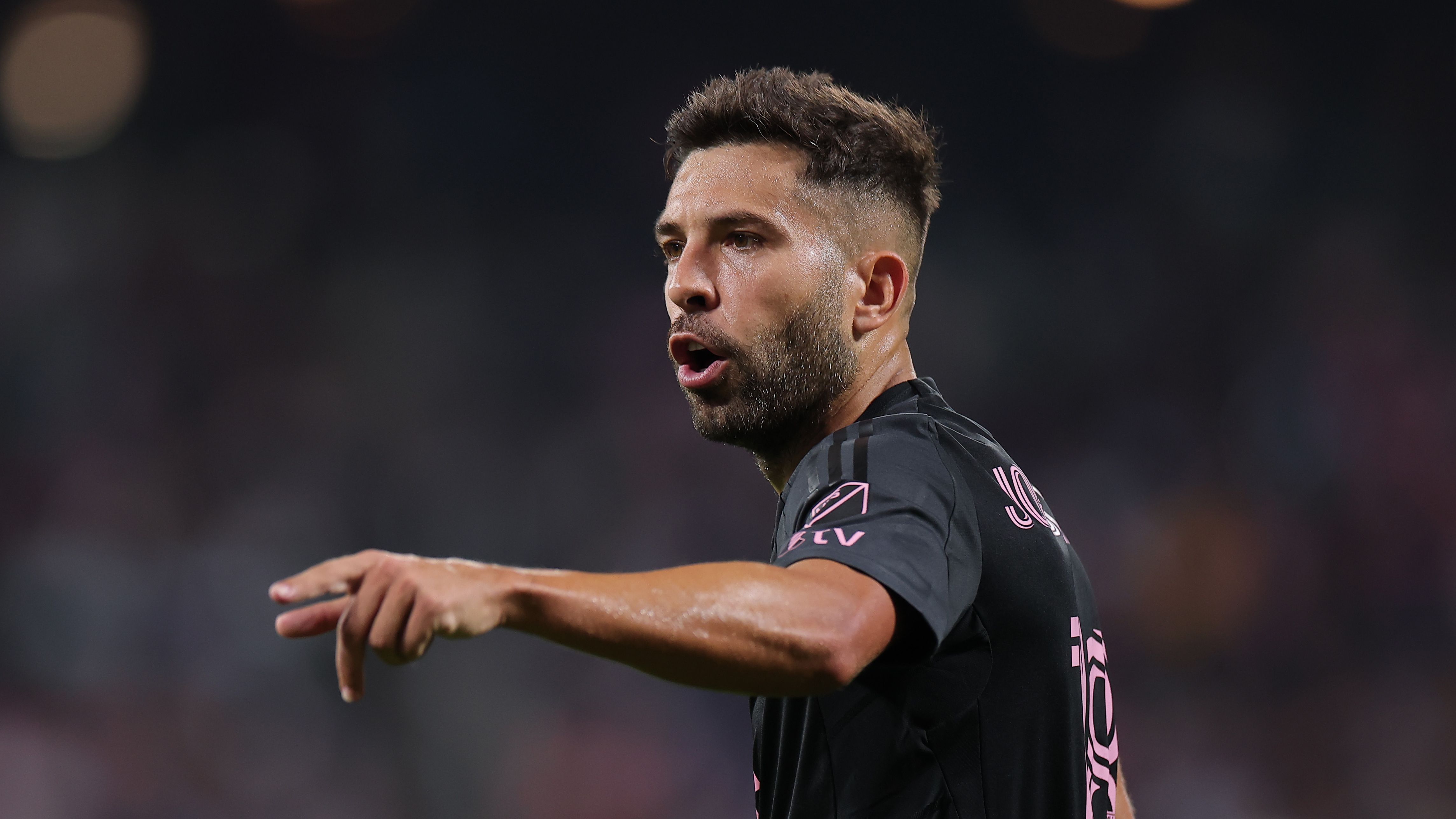 images-v3-getty-2237216186-crop-MM5DINJXHA5DENJXGU5G433XMU5DAORSGM4A====-GettyImages-2237216186