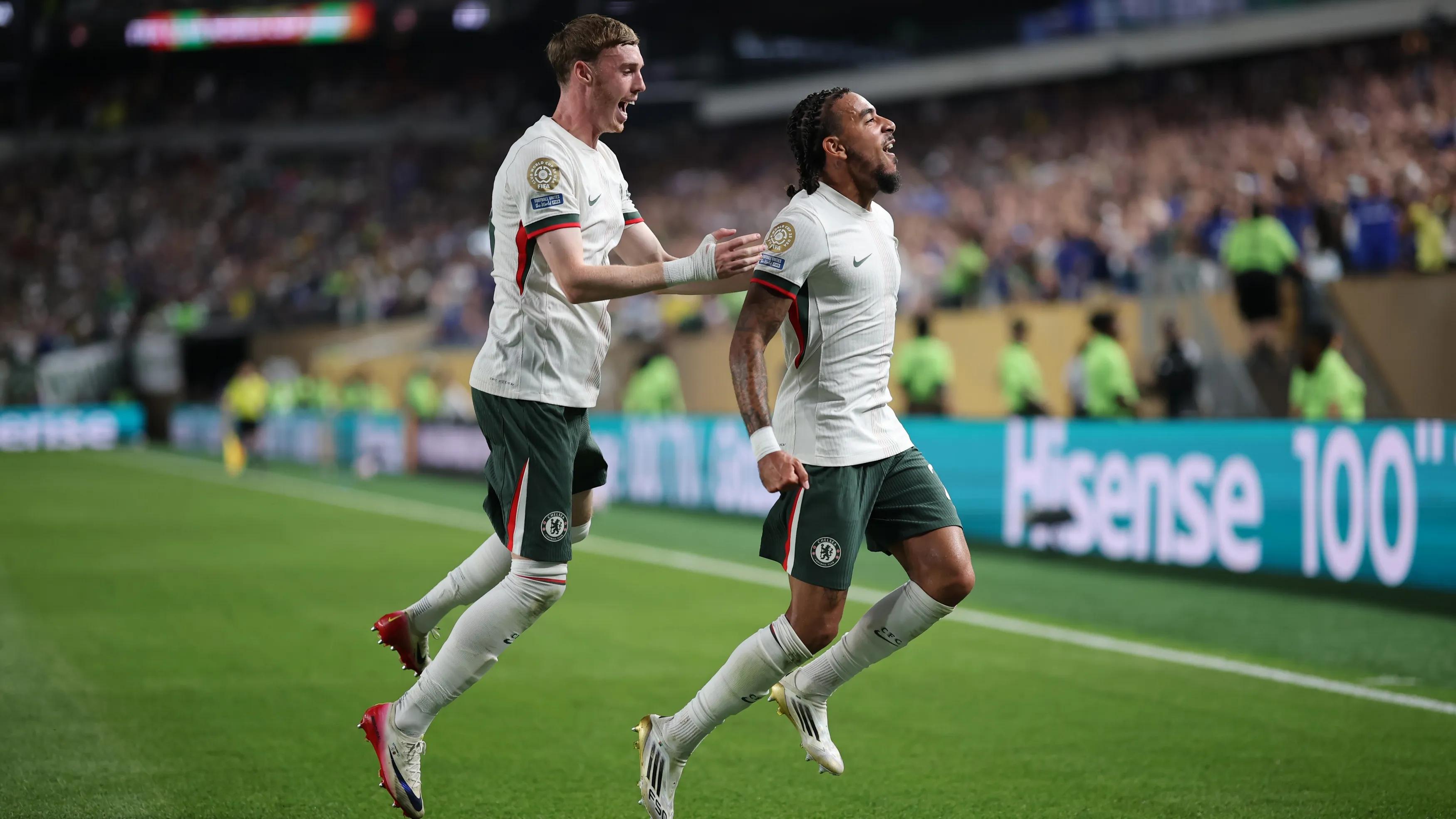 transform-d1dc1219-3396-44c9-9f1b-5adbe32fa1f0-Malo-Gusto-Cole-Palmer