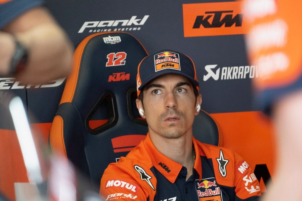 images-mgl-0a9m7VP0-s1000-maverick-vinales-red-bull-ktm-