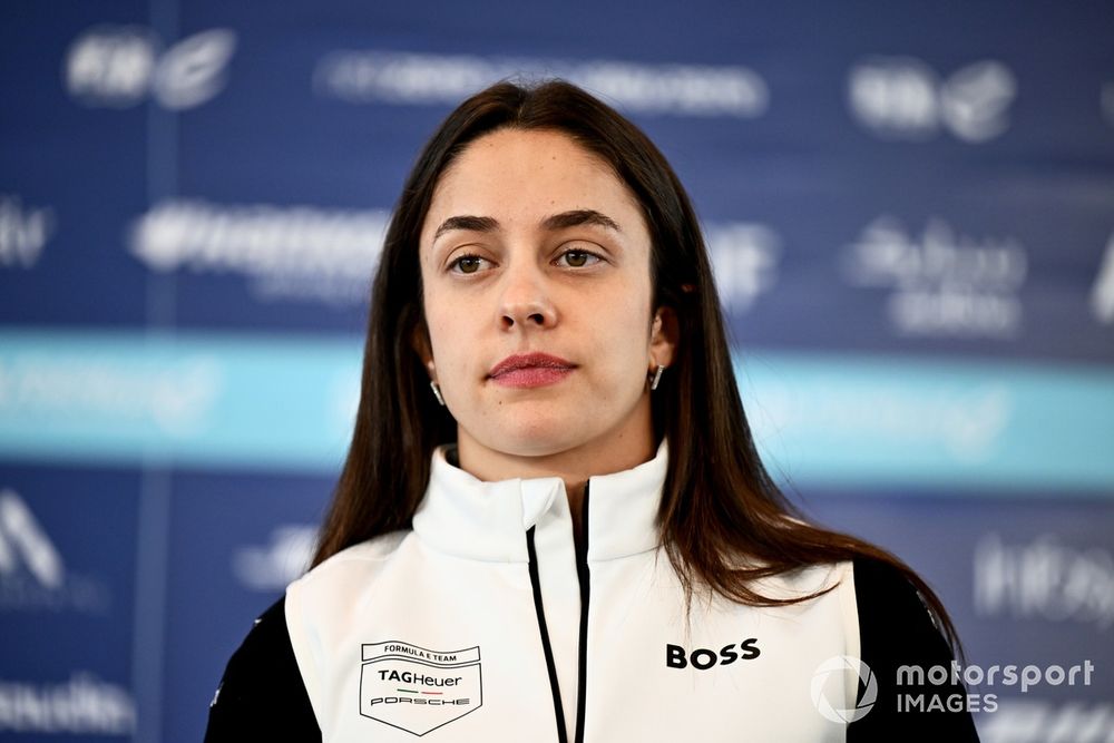 images-mgl-Yv8yvNe0-s1000-marta-garcia-tag-heuer-porsche