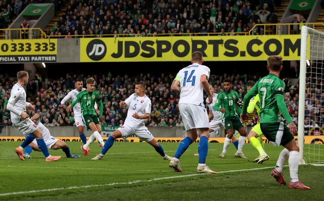 v2-image-production-2776afb4bdccba49d0436326f6f08abbY29udGVudHNlYXJjaGFwaSwxNzYwMjE2MzI2-2.81956887