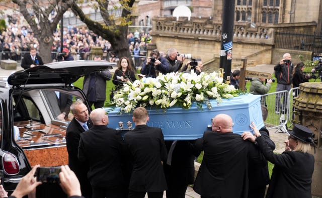 v2-image-production-ca6a98d3b954cc7d7e32832f4e1fe01eY29udGVudHNlYXJjaGFwaSwxNzYwMTg2MDkw-2.81952862