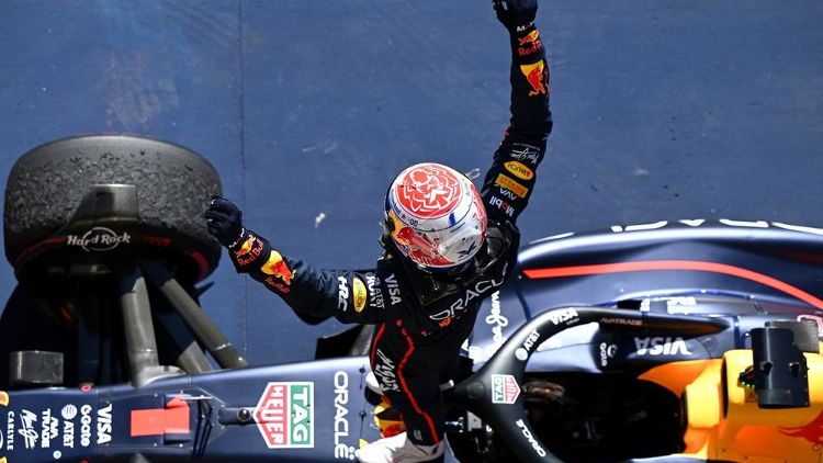 images-mgl-6b7dGWL0-s1000-max-verstappen-red-bull-racing