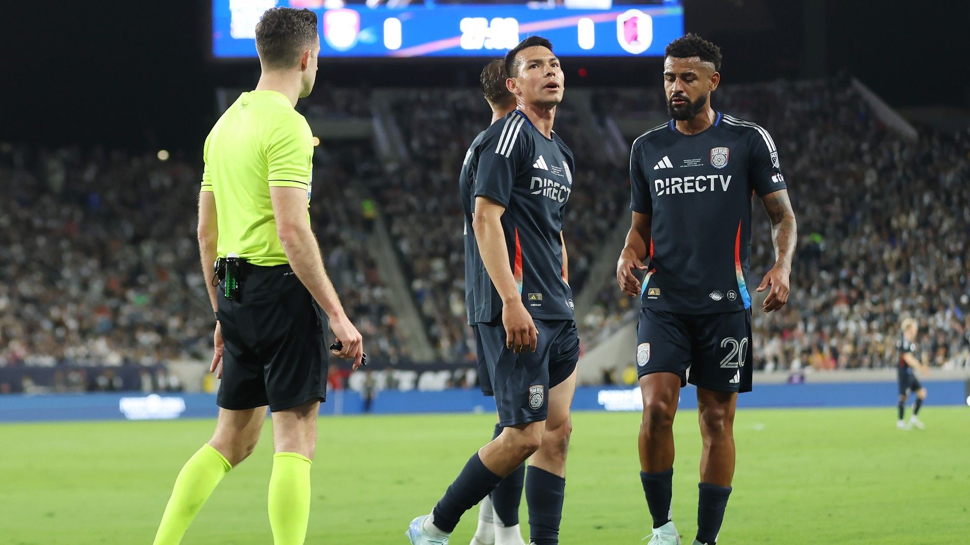 images-v3-blt474b3b2075999fd5-GettyImages-2202763120%20(1)