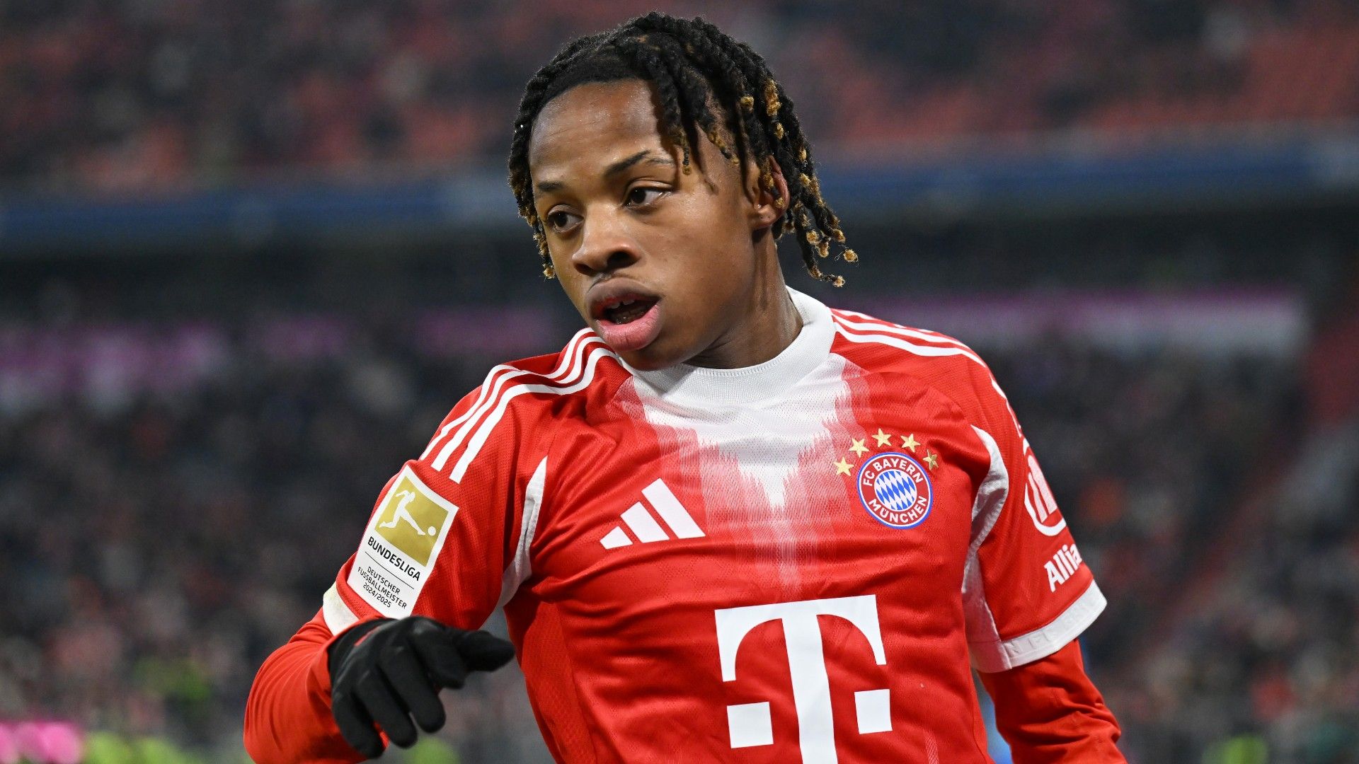 images-v3-blt74c30ce2cb4cb8a9-GettyImages-2255731289