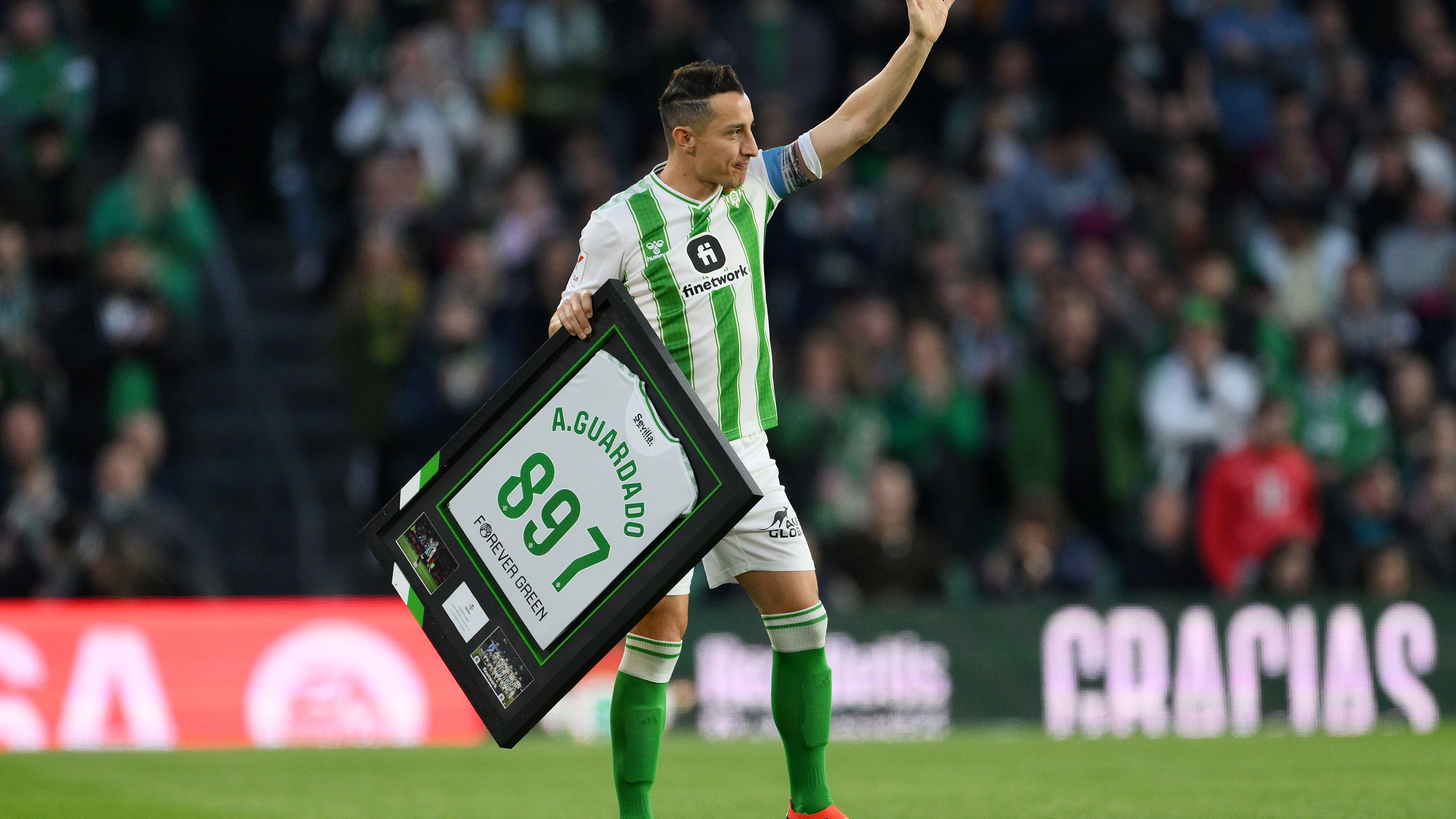 images-v3-getty-1950307882-crop-MM5DGNRZGQ5DEMBXHA5G433XMU5DAORRHEZQ====-GettyImages-1950307882