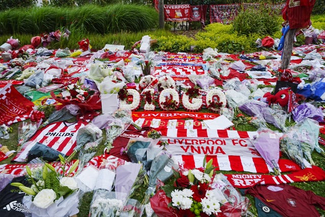 v2-image-production-9b3e3a19583c88f69d36905965274240Y29udGVudHNlYXJjaGFwaSwxNzUxNzkwODY5-2.80897436