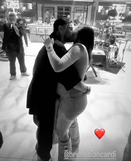 images-v3-blt6869d821b1510cb1-ney%20bruna%20dance