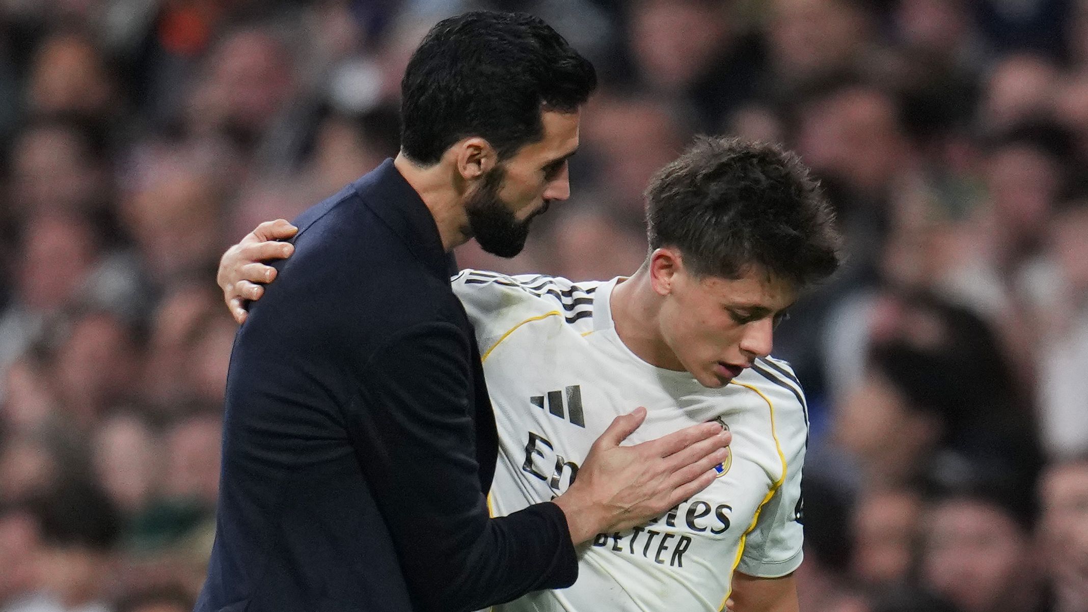 images-v3-getty-2257281557-crop-MM5DEMJTGY5DCMRQGI5G433XMU5DEMBWHI2DGOI=-GettyImages-2257281557